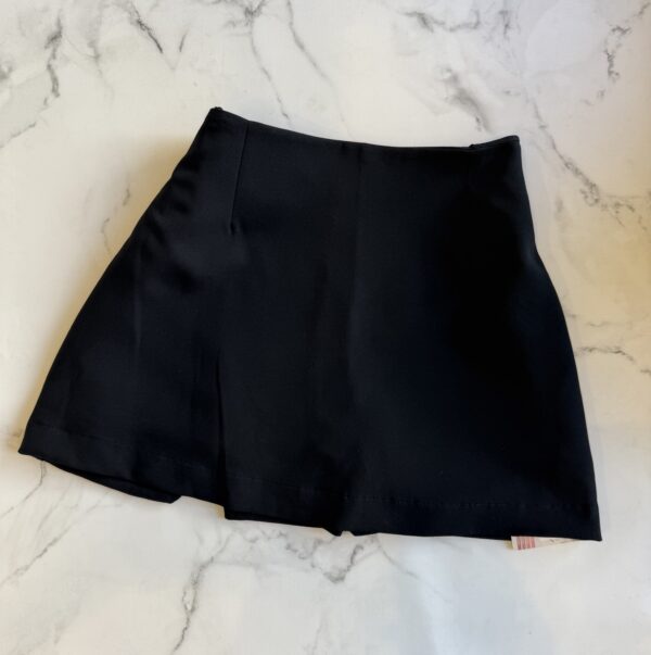 Shorts/Pollera - Imagen 2