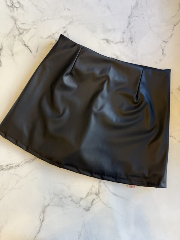 Shorts/Pollera - Imagen 2