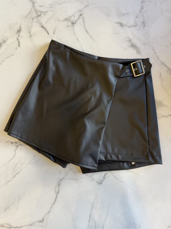 Short/Pollera