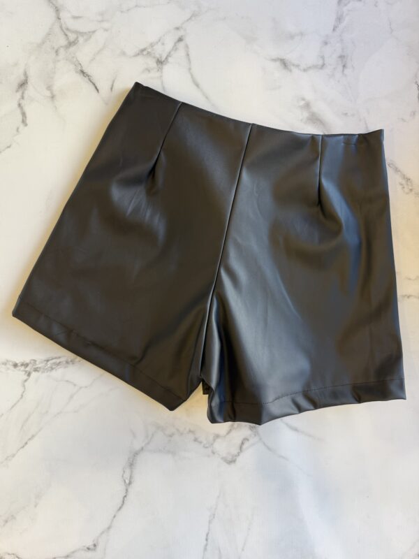 Short/Pollera - Imagen 2